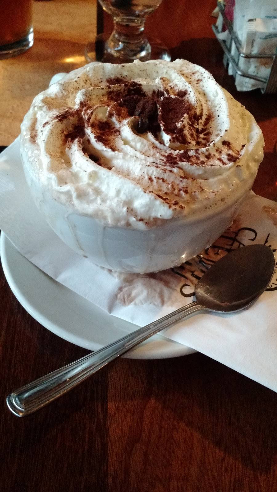 Café au Temps Perdu | restaurant | 867 Avenue Myrand, Québec, QC G1V 2V8, Canada | 4186815601 OR +1 418-681-5601