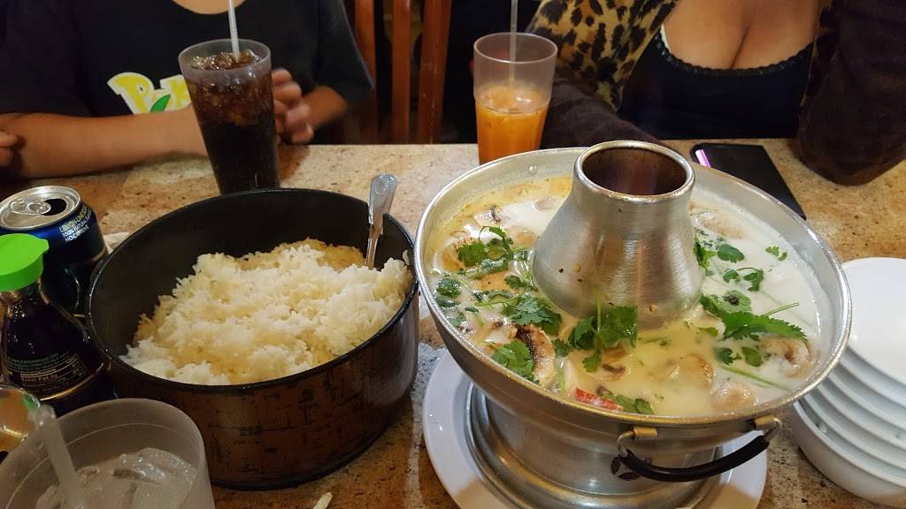 Ariya Thai Kitchen | restaurant | 2560 E Gage Ave, Huntington Park, CA 90255, USA | 3235891245 OR +1 323-589-1245