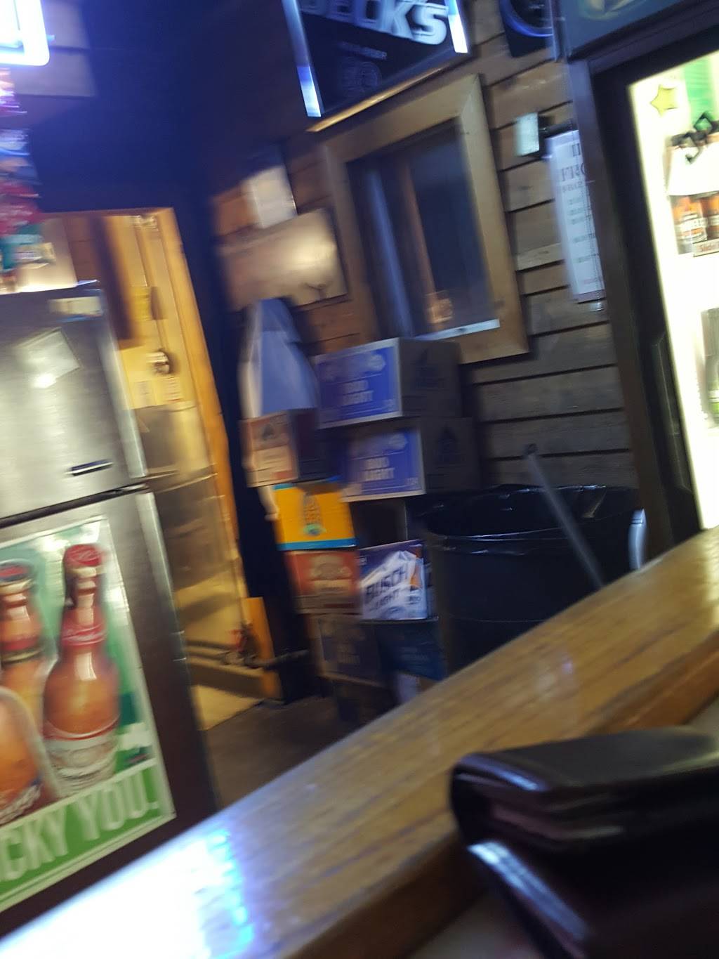 Irrgang’s Maplewood Inn | restaurant | 2046 N Grand Ave, Connersville, IN 47331, USA | 7658259047 OR +1 765-825-9047