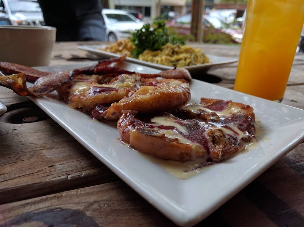 Nonic Beer Bar & Kitchen | restaurant | 1239 Broadway, Columbus, GA 31901, USA | 7062218832 OR +1 706-221-8832