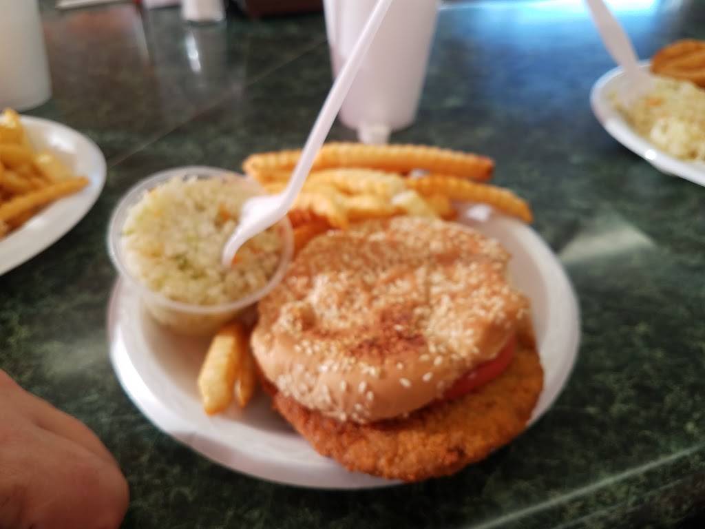 Dixie Drive In | restaurant | 600 Montague Ave, Greenwood, SC 29649, USA | 8642292312 OR +1 864-229-2312