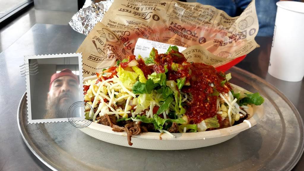 Chipotle Mexican Grill | restaurant | 3125 E Indian School Rd, Ste 101, Phoenix, AZ 85016, USA | 6029575080 OR +1 602-957-5080