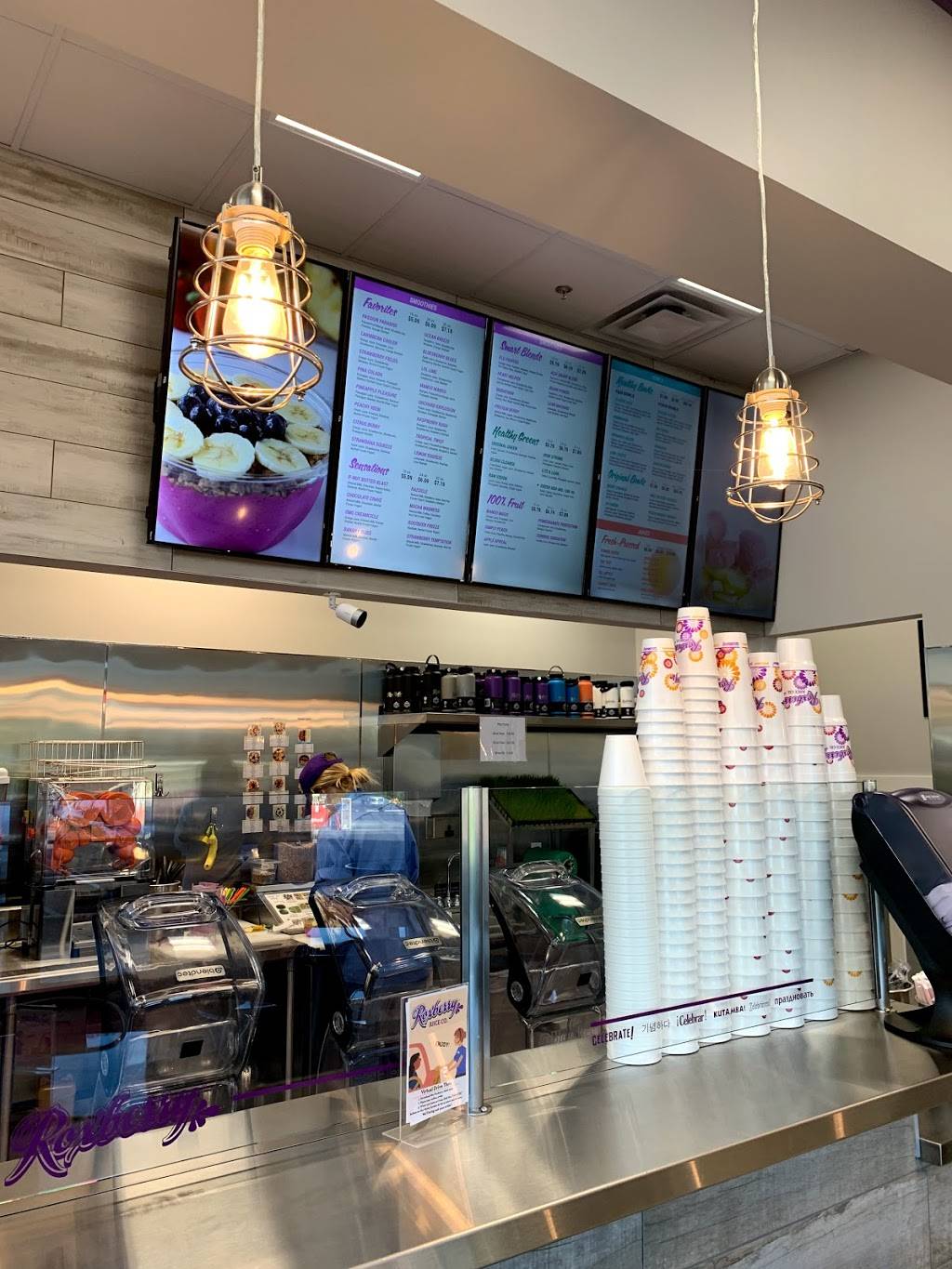 Roxberry juice Co. | restaurant | 205 E 700 S unit a, Pleasant Grove, UT 84062, USA | 3853237935 OR +1 385-323-7935