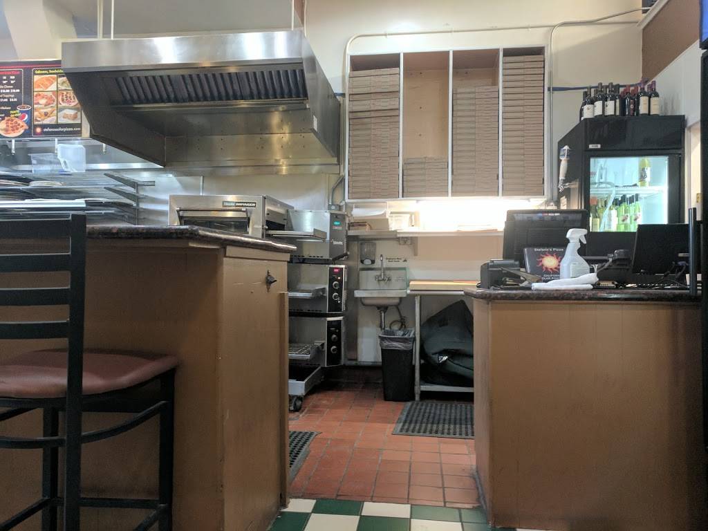 Stefanos Pizza | restaurant | 1553 S Novato Blvd, Novato, CA 94947, USA | 4158784959 OR +1 415-878-4959