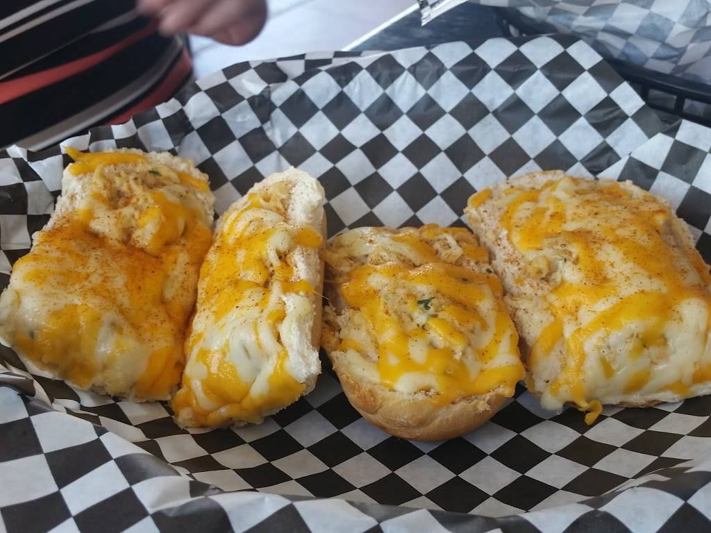 Boro Bar & Grill RiverView | restaurant | 4425 N Front St, Harrisburg, PA 17110, USA | 7176953622 OR +1 717-695-3622