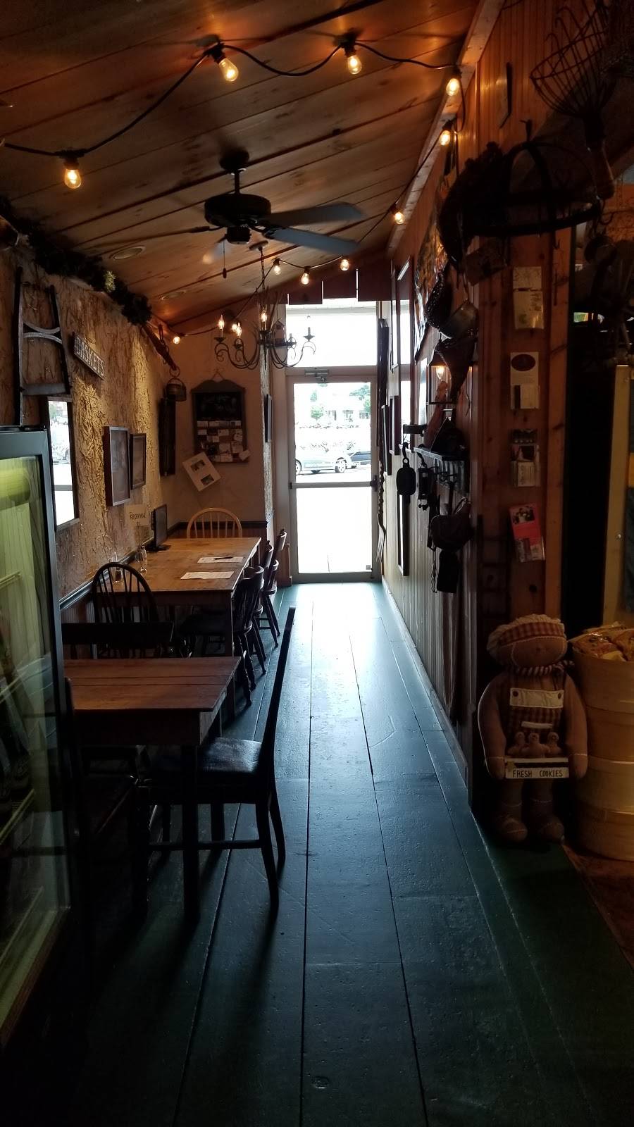 Festive Board | restaurant | 2031 Springwood Rd, York, PA 17403, USA | 7178542420 OR +1 717-854-2420