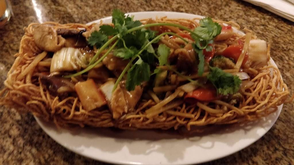 Viet Huong | restaurant | 930 Old Monrovia Rd NW, Huntsville, AL 35806, USA | 2568900104 OR +1 256-890-0104