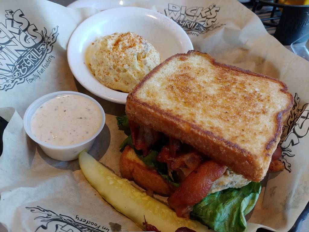 Dicks Wings and Grill Nocatee | restaurant | 100 Marketside Avenue #301, Ponte Vedra Beach, FL 32081, USA | 9048298134 OR +1 904-829-8134