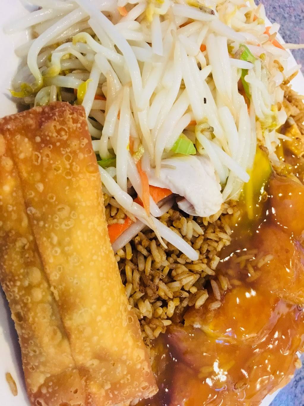 Mister Moons Chinese Food | restaurant | 13311 Yonge St, Richmond Hill, ON L4E 3L6, Canada | 9057738383 OR +1 905-773-8383