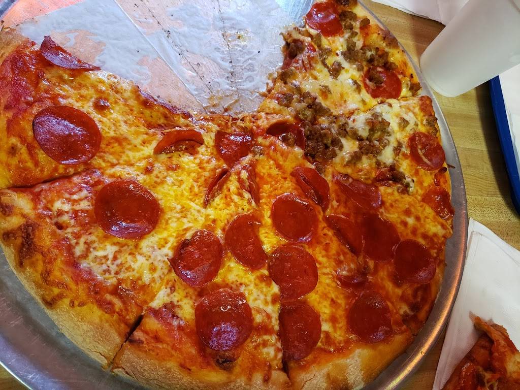 Sciullis Pizza | restaurant | 3404 Fifth Ave, Pittsburgh, PA 15213, USA | 4126879287 OR +1 412-687-9287