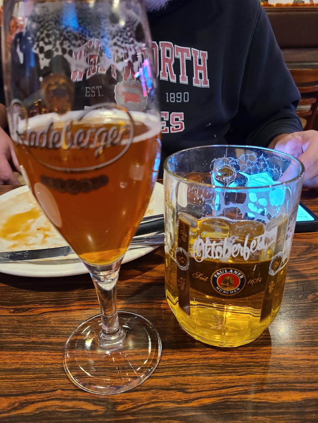 Das Stein Haus | restaurant | 1812 W Francis Ave, Spokane, WA 99205, USA | 5093262214 OR +1 509-326-2214