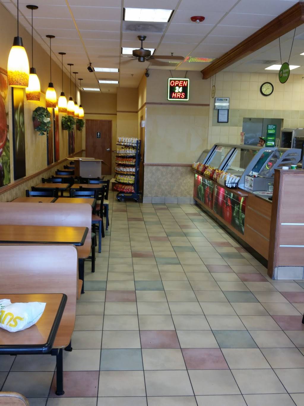 Subway Restaurants | restaurant | The Shops at Stone Park, 5810 East Sam Houston Pkwy N Suite F, Houston, TX 77049, USA | 2814581222 OR +1 281-458-1222