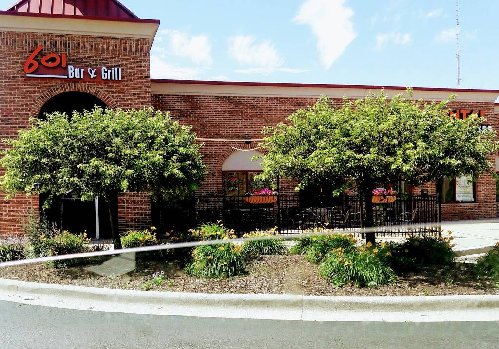 601 Bar & Grill | restaurant | 601 Army Trail Blvd F, Addison, IL 60101, USA | 6304589300 OR +1 630-458-9300