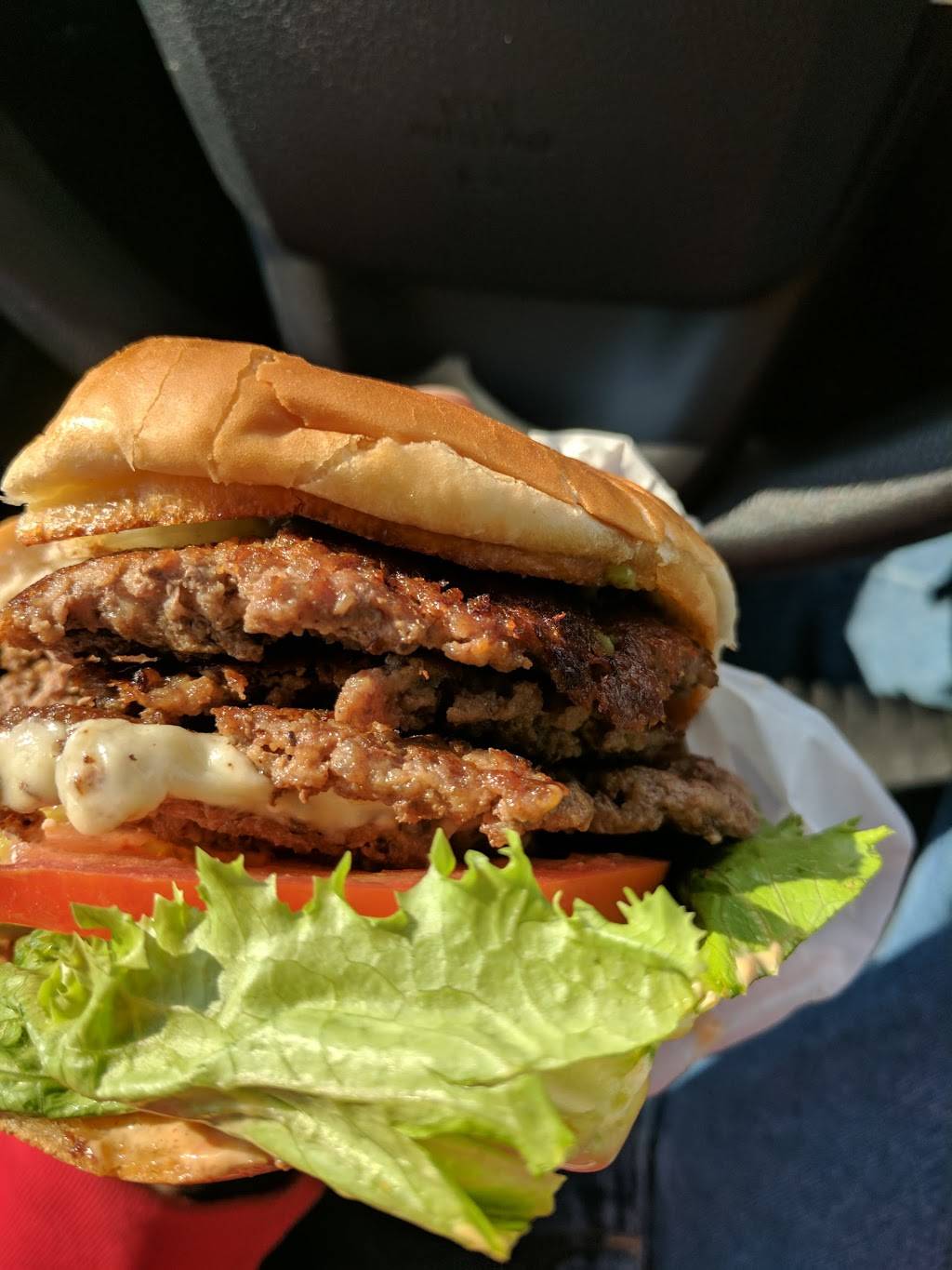 Steak n Shake | restaurant | 4203 Wisconsin Ave, Sedalia, MO 65301, USA | 6608512264 OR +1 660-851-2264