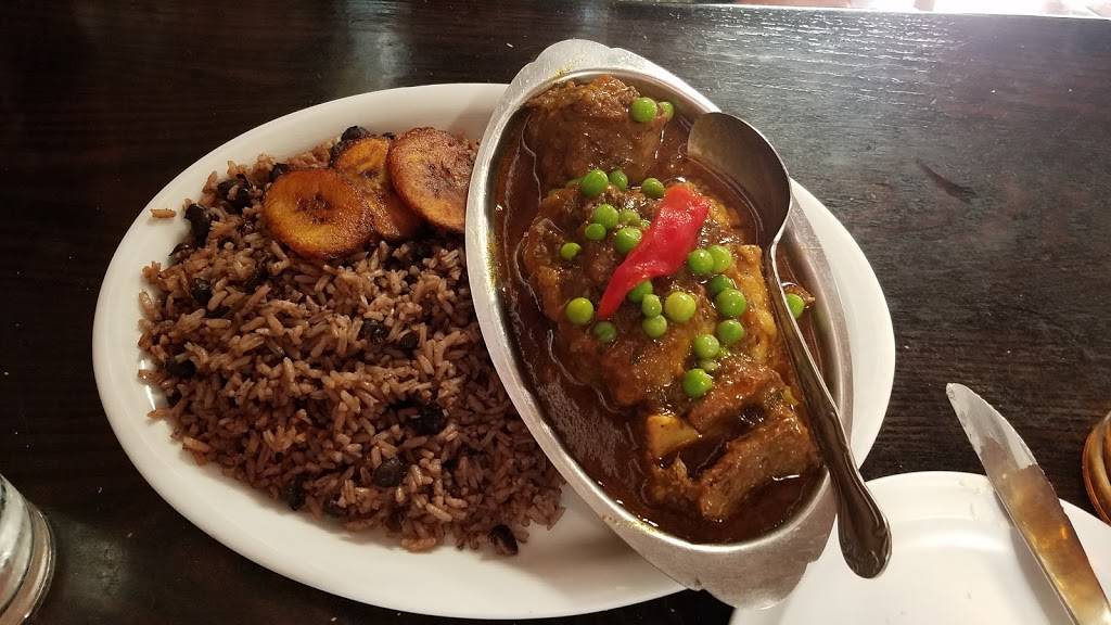 El Criollo Cuban Restaurant | restaurant | 6622 Van Nuys Blvd, Van Nuys, CA 91405, USA | 8187858625 OR +1 818-785-8625