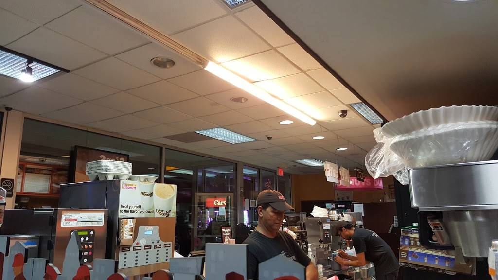 Dunkin Donuts | cafe | 16302 Cross Bay Blvd, Howard Beach, NY 11414, USA | 7188433100 OR +1 718-843-3100