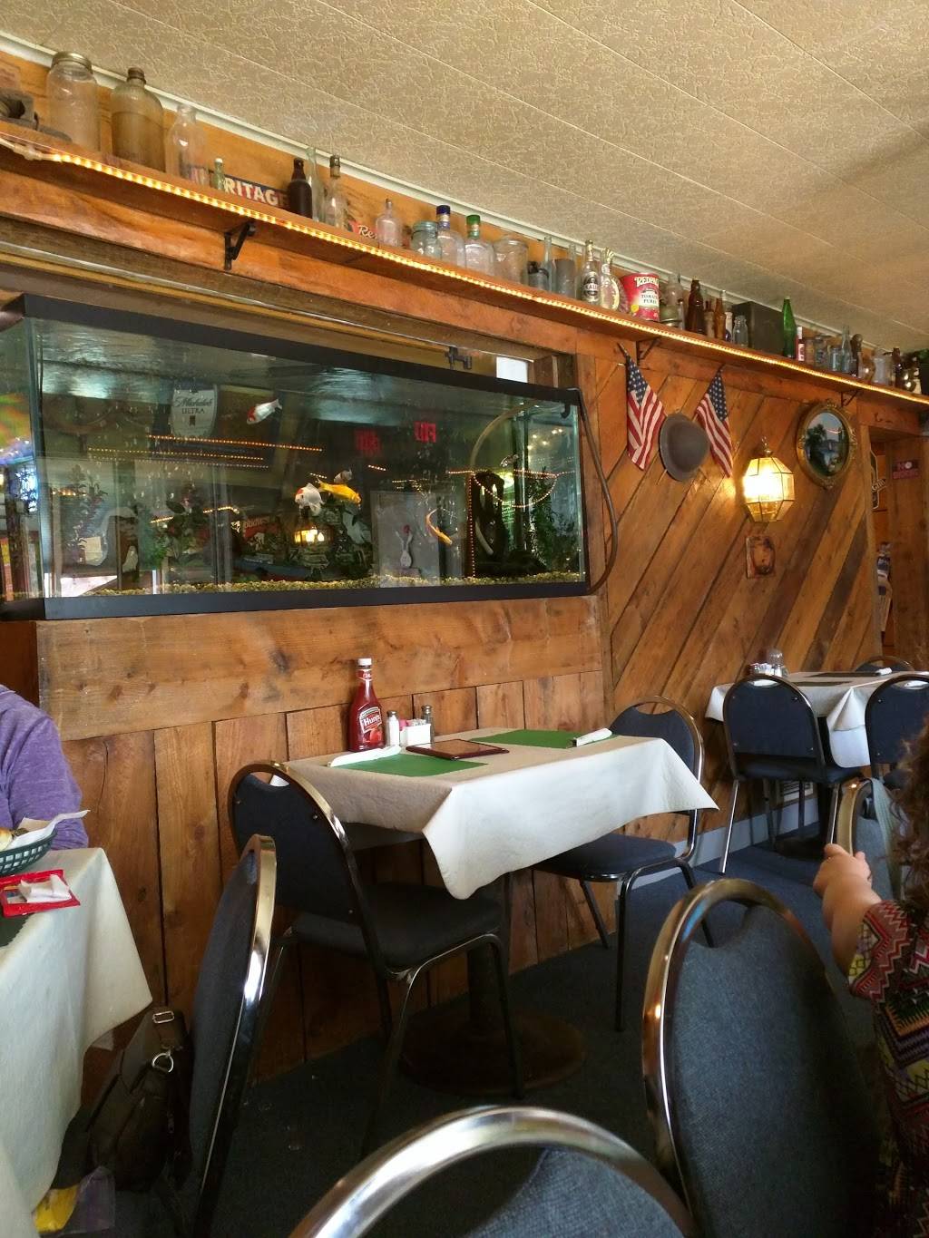 Ship N Shore | restaurant | 5612 Tonawanda Creek Rd #9541, Lockport, NY 14094, USA | 7166256106 OR +1 716-625-6106