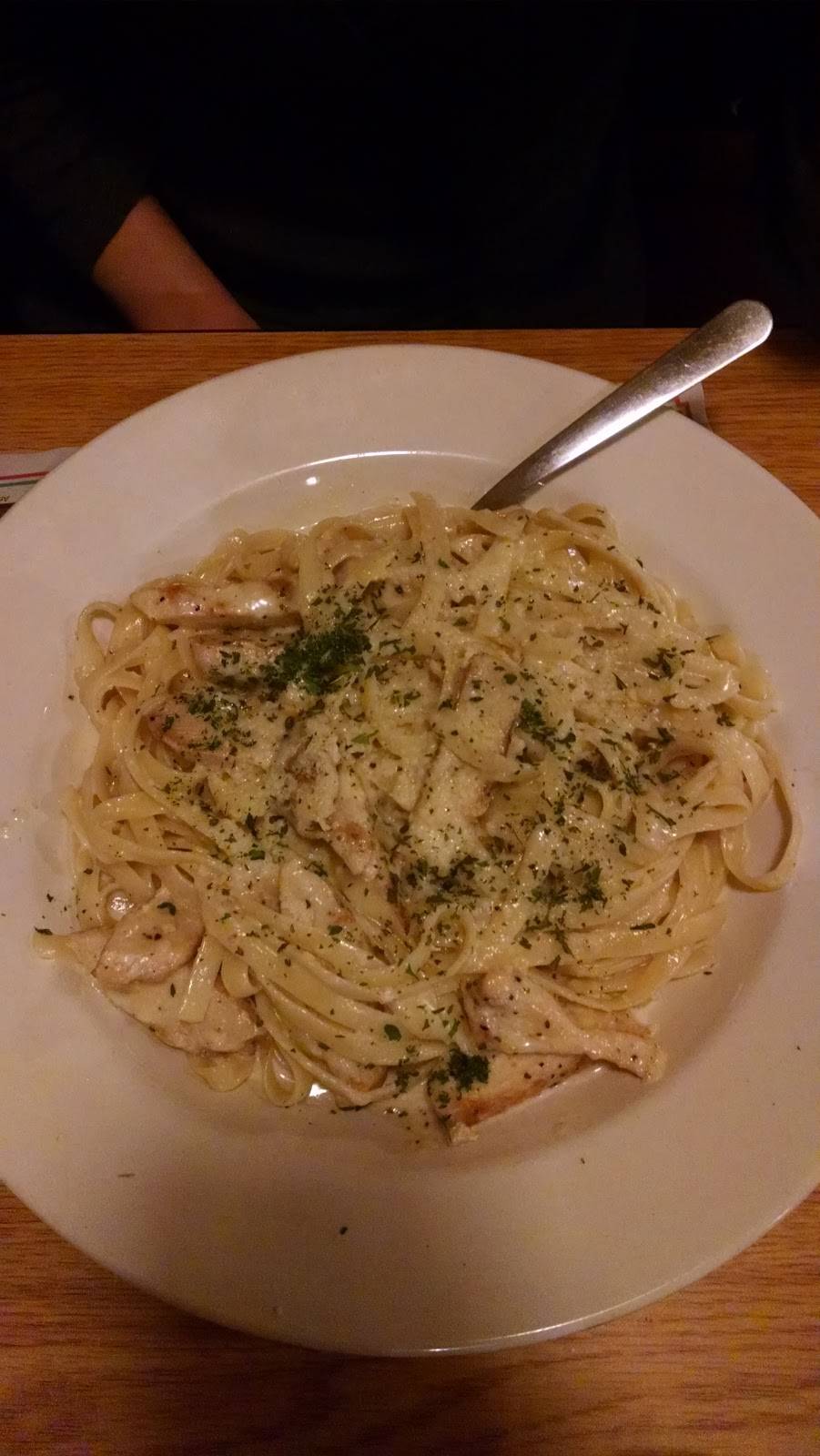 Capri Pizza & Italian Restaurant | restaurant | 227 Fox Hill Rd, Hampton, VA 23669, USA | 7578504355 OR +1 757-850-4355