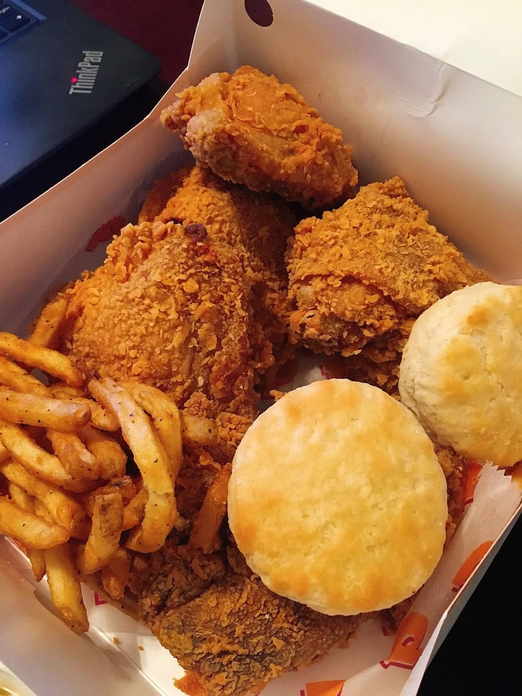 Popeyes Louisiana Kitchen | restaurant | 1999 Opelika Rd, Auburn, AL 36830, USA | 3348266030 OR +1 334-826-6030