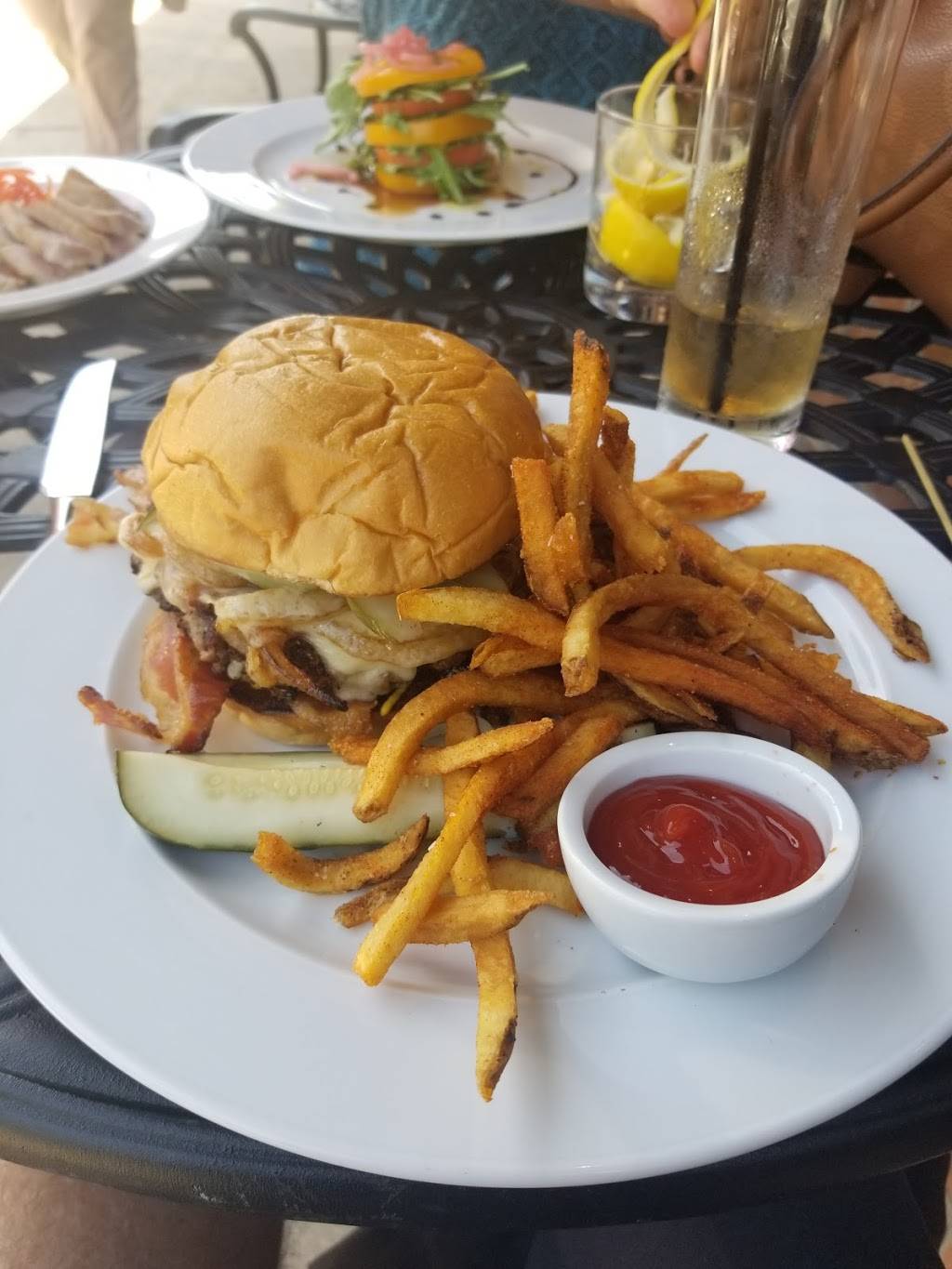 Prime 225 | restaurant | 225 Bohemia Ave, Chesapeake City, MD 21915, USA | 4108857009 OR +1 410-885-7009