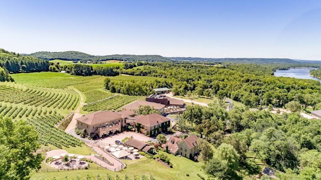 Wollersheim Winery & Distillery | restaurant | 7876 WI-188, Prairie Du Sac, WI 53578, USA | 6086436515 OR +1 608-643-6515