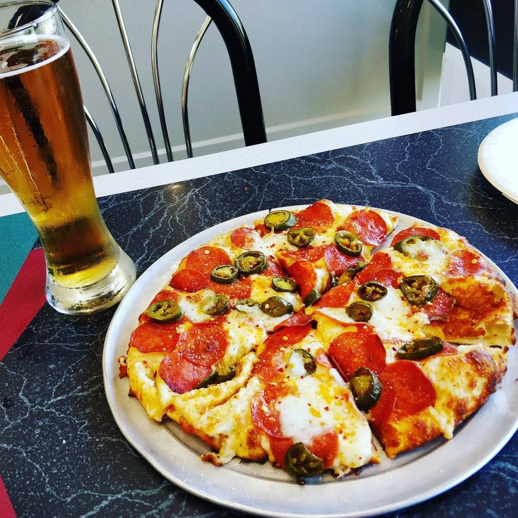 Round Table Pizza | meal delivery | 1220 Oakmead Pkwy, Sunnyvale, CA 94085, USA | 4089709000 OR +1 408-970-9000