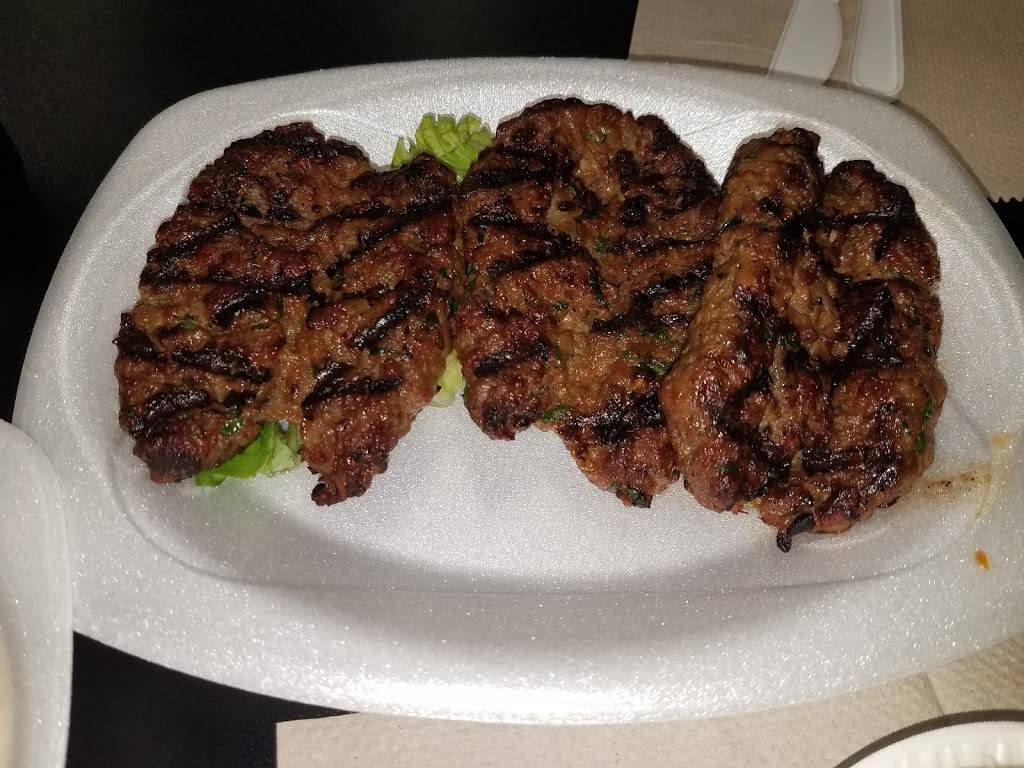 Chill & Grill Pita | restaurant | 7158 N Beracasa Way, Boca Raton, FL 33433, USA | 5617176968 OR +1 561-717-6968