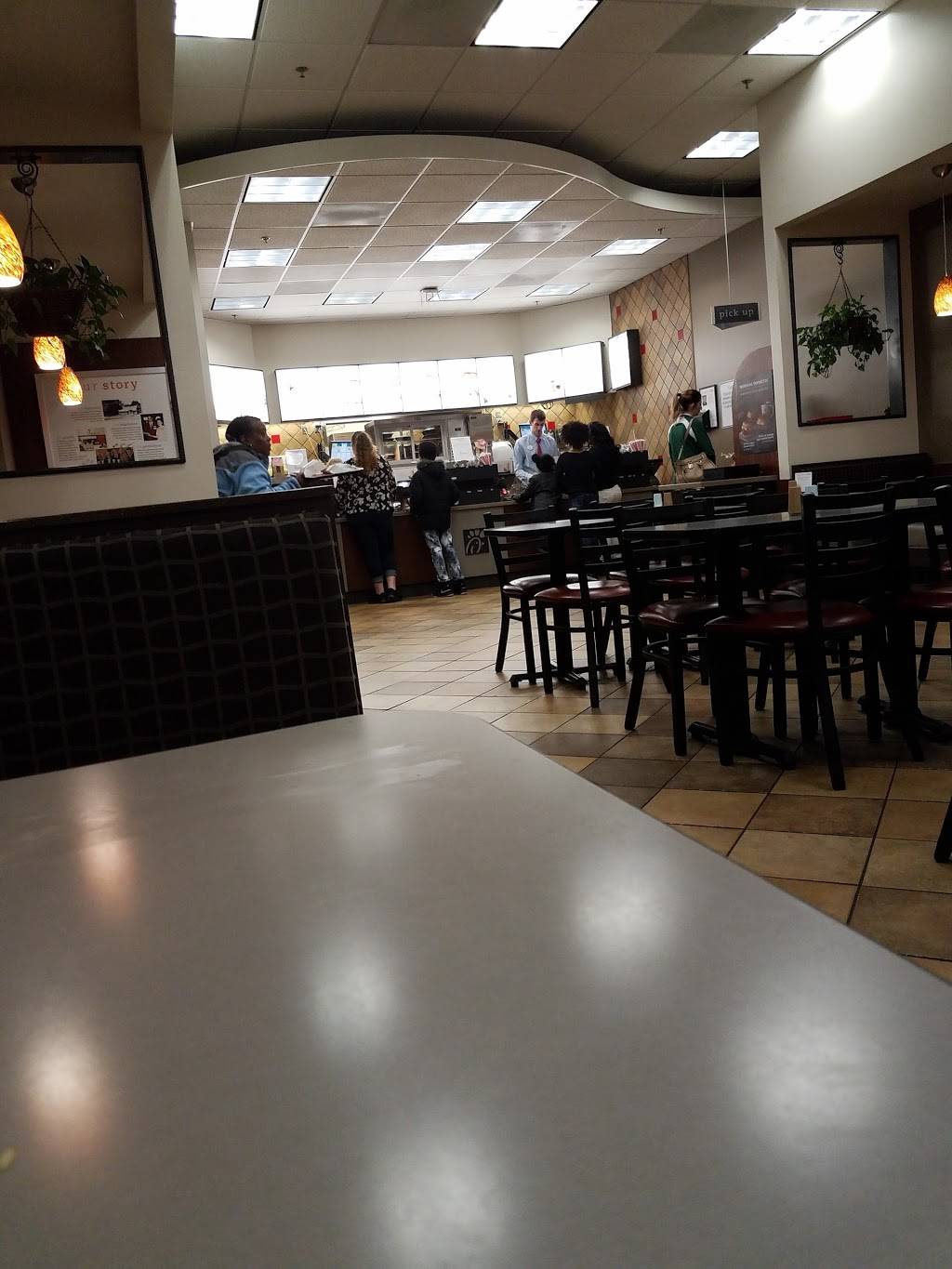 Chick-fil-A | restaurant | 4802 Valley View Blvd NW, Roanoke, VA 24012, USA | 5403629064 OR +1 540-362-9064