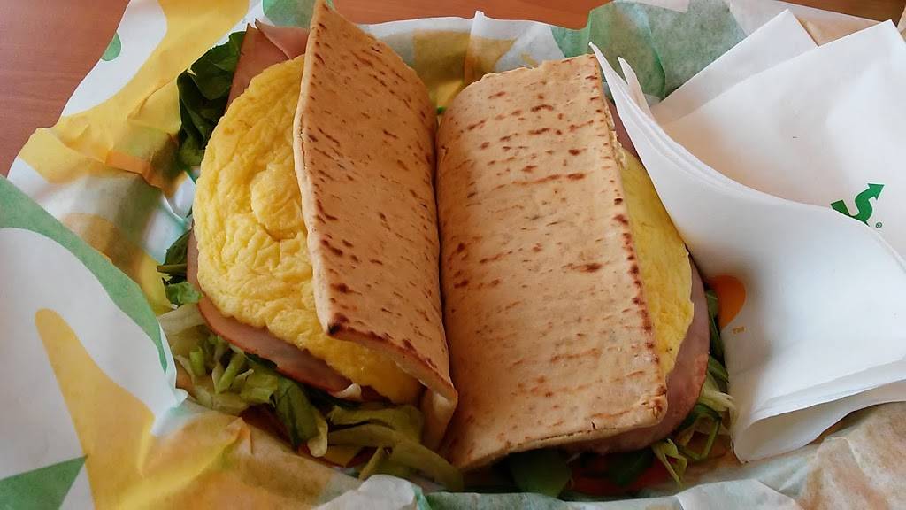 Subway | restaurant | 85 Western Ave, South Portland, ME 04106, USA | 2077616965 OR +1 207-761-6965