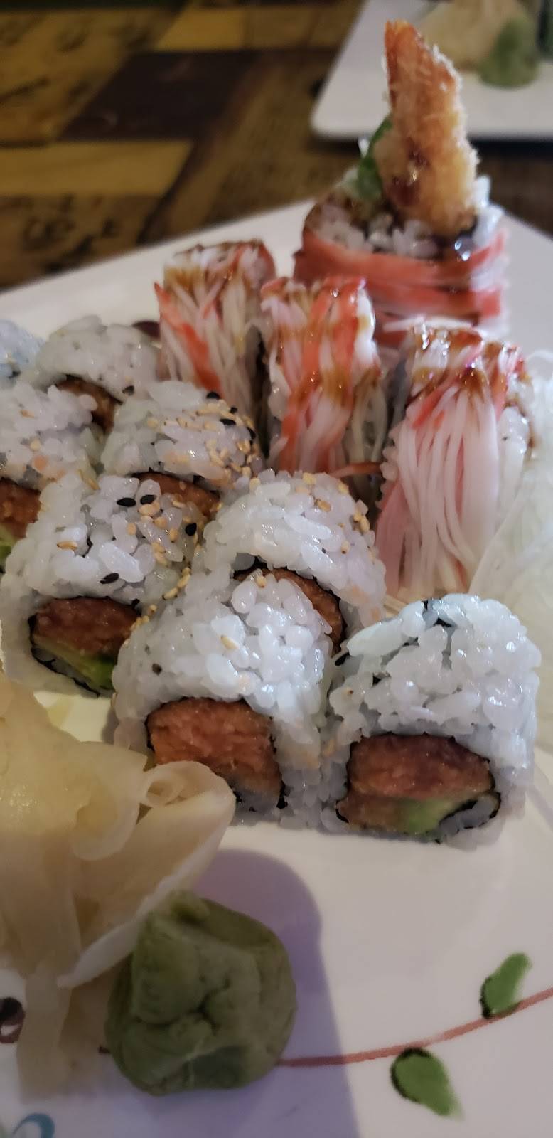 Yuki Sushi & Hibachi | restaurant | 1964 State Rd 44, New Smyrna Beach, FL 32168, USA | 3868478889 OR +1 386-847-8889