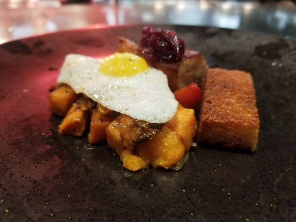 Broadmoor Bistro @ The Center for Academic Achievement | restaurant | 8200 W 71st St, Overland Park, KS 66204, USA | 9139939752 OR +1 913-993-9752