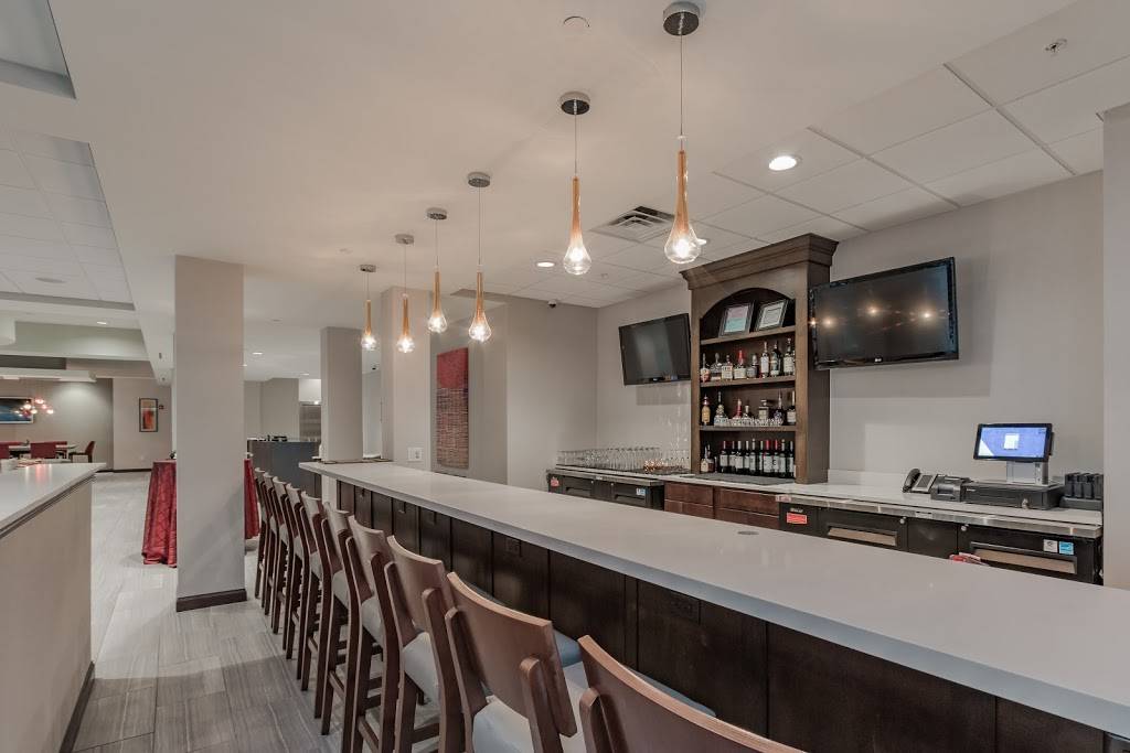 The Douglas Kitchen and Bar | restaurant | 1208 E Douglas Rd, Mishawaka, IN 46545, USA | 5742584408 OR +1 574-258-4408