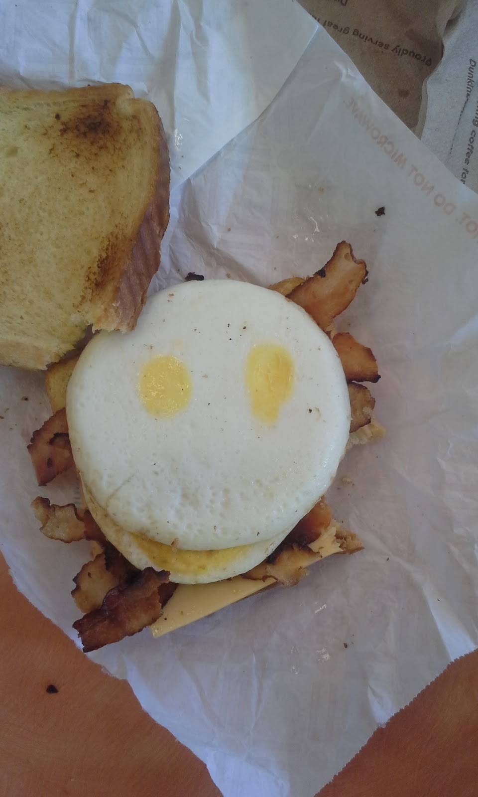 Dunkin | bakery | 539 NH-16 #302, Glen, NH 03838, USA | 6033749088 OR +1 603-374-9088