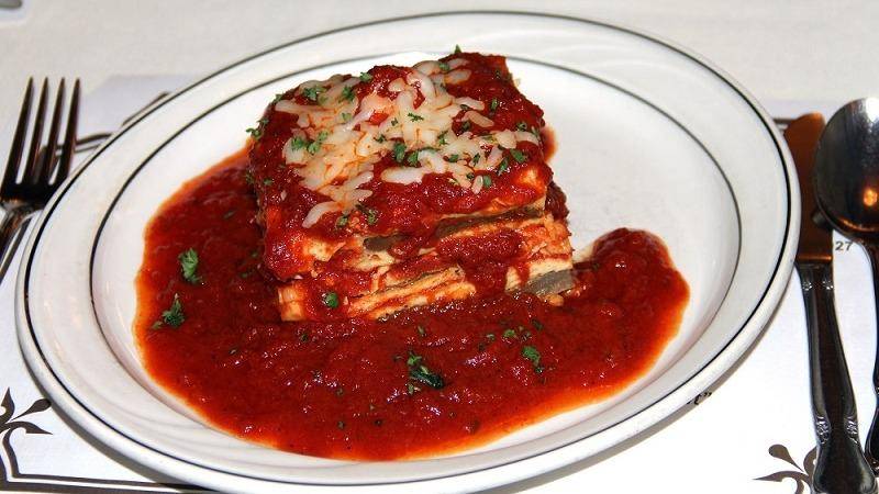 The Como Restaurant and Lounge | restaurant | 2220 Pine Ave, Niagara Falls, NY 14301, USA | 7162859341 OR +1 716-285-9341