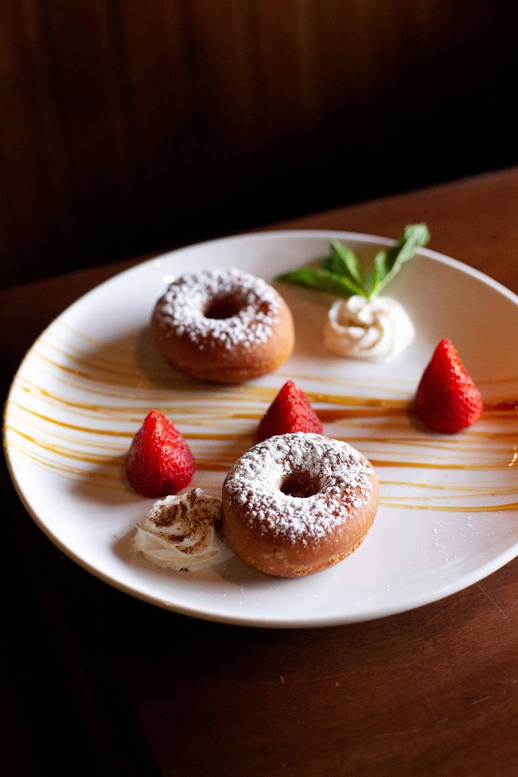 Union Pub Company | restaurant | 2300 Wharncliffe Rd S, London, ON N6P 1P8, Canada | 5192030321 OR +1 519-203-0321