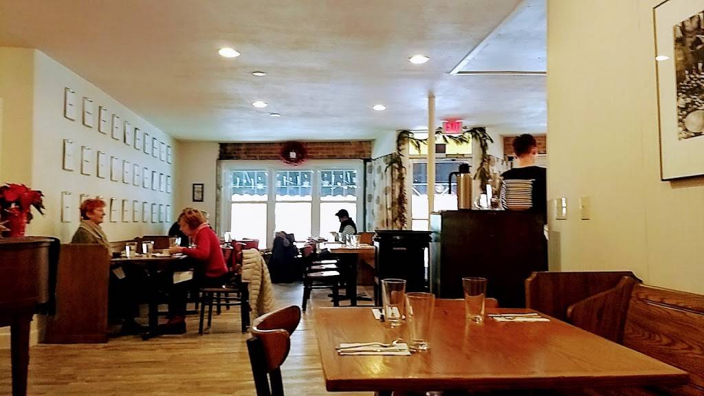 Sabrosa Cafe & Gallery | cafe | 3216 S Howell Ave, Milwaukee, WI 53207, USA | 3128341929 OR +1 312-834-1929