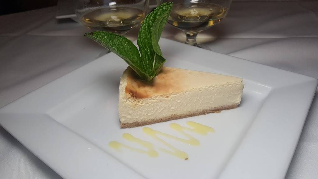 Frankie & Johnnies Steakhouse | restaurant | 32 W 37th St, New York, NY 10018, USA | 2129478940 OR +1 212-947-8940