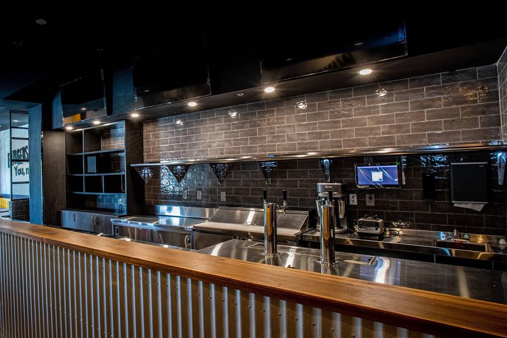 Burger and Chicken Factory | restaurant | 12703 Miramar Pkwy, Miramar, FL 33027, USA | 9544047954 OR +1 954-404-7954