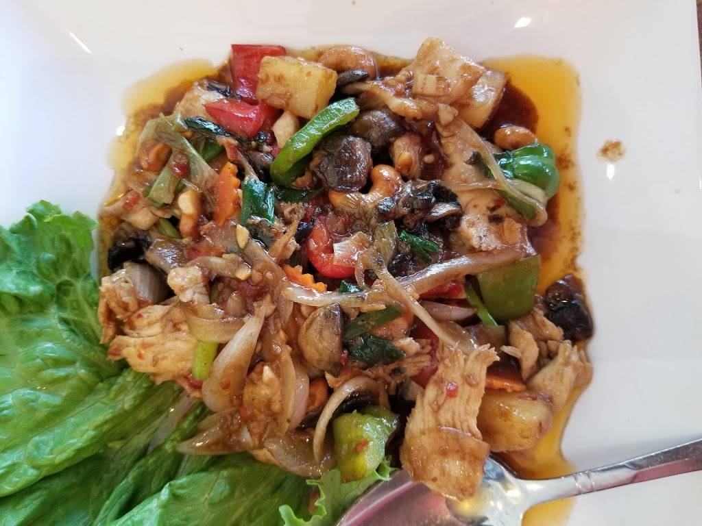 Thai House | restaurant | 1531 Eldridge Pkwy #100, Houston, TX 77077, USA | 2814930777 OR +1 281-493-0777