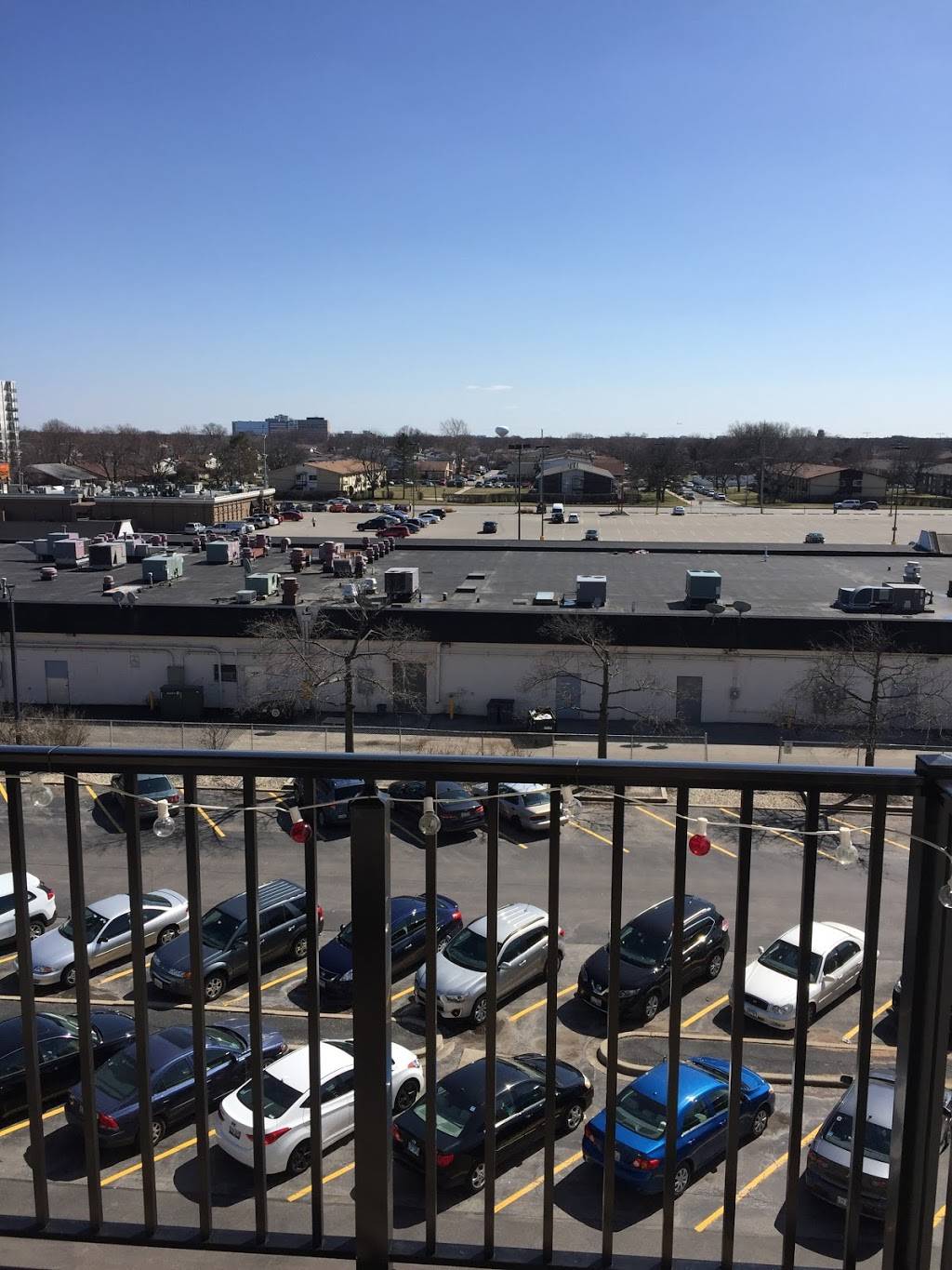 Babylon Bistro | restaurant | 2641 W Peterson Ave, Chicago, IL 60659, USA | 7738992890 OR +1 773-899-2890