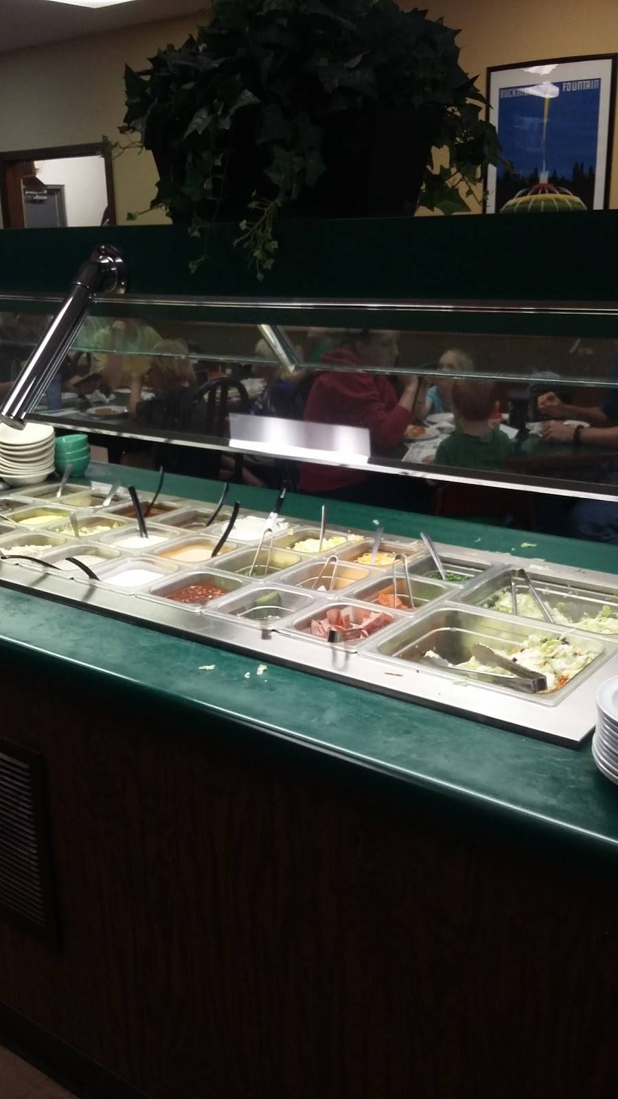 East of Chicago Pizza | restaurant | 1325 US-27, Berne, IN 46711, USA | 2605898891 OR +1 260-589-8891