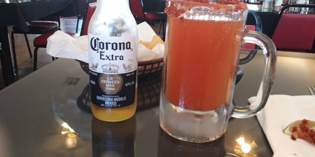 El Ausente | restaurant | 2536 Fremont St, Las Vegas, NV 89104, USA | 7023810968 OR +1 702-381-0968