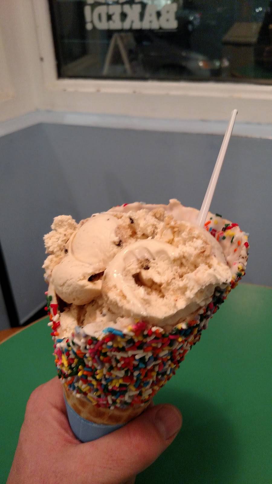 Ben & Jerry’s | bakery | 940 Elm St, Manchester, NH 03101, USA | 6036479400 OR +1 603-647-9400