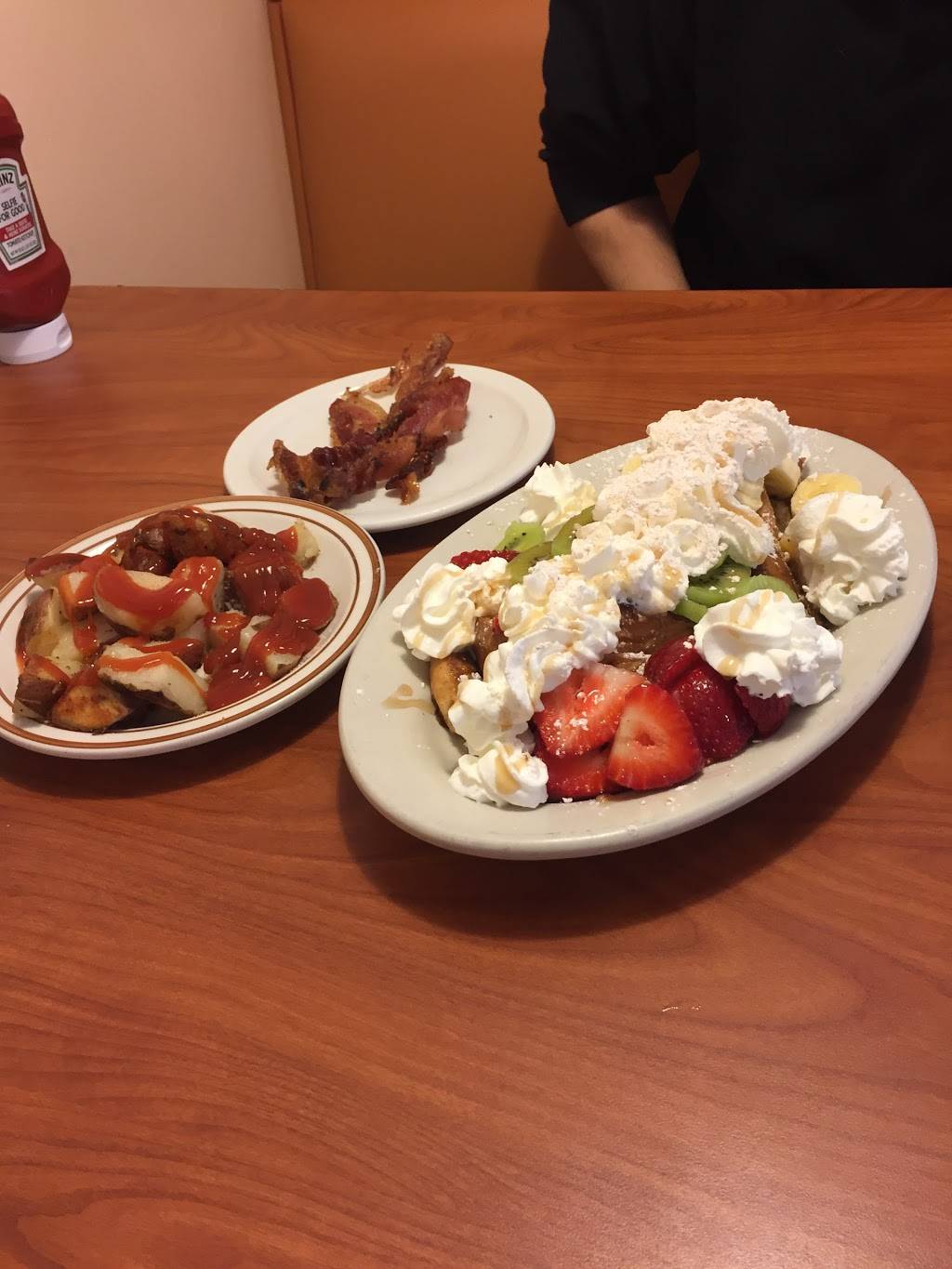 Maitland Breakfast Club | restaurant | 745 Orienta Ave #1061, Altamonte Springs, FL 32701, USA | 4073326539 OR +1 407-332-6539