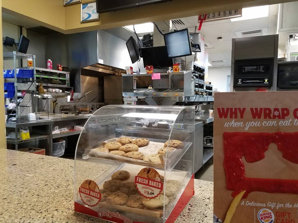 Burger King | restaurant | 2090 Union Ave, Memphis, TN 38104, USA | 9012744080 OR +1 901-274-4080