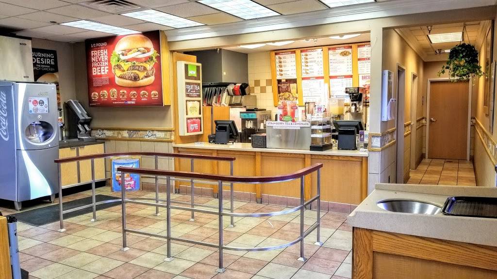 Wendys | restaurant | 990 Saratoga Ave, San Jose, CA 95129, USA | 4082435339 OR +1 408-243-5339