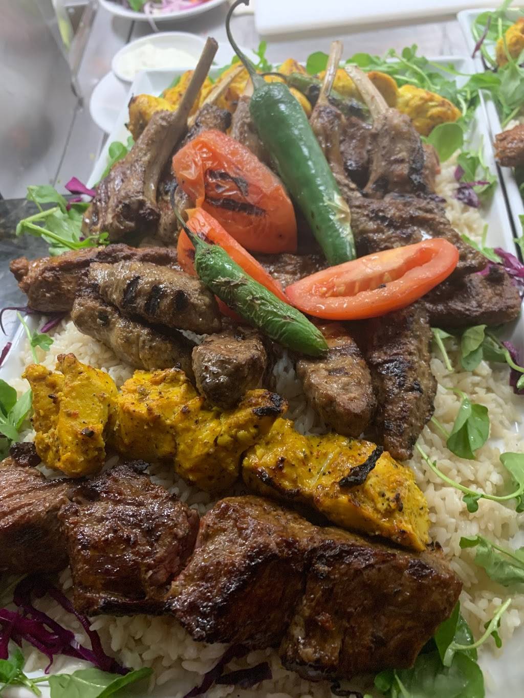 Cafe Istanbul | restaurant | 2014 W Division St, Chicago, IL 60622, USA | 7736619487 OR +1 773-661-9487