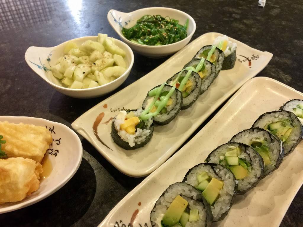 Sushi 7 | restaurant | 5030 Las Brisas Blvd #B5, Reno, NV 89523, USA | 7758271515 OR +1 775-827-1515