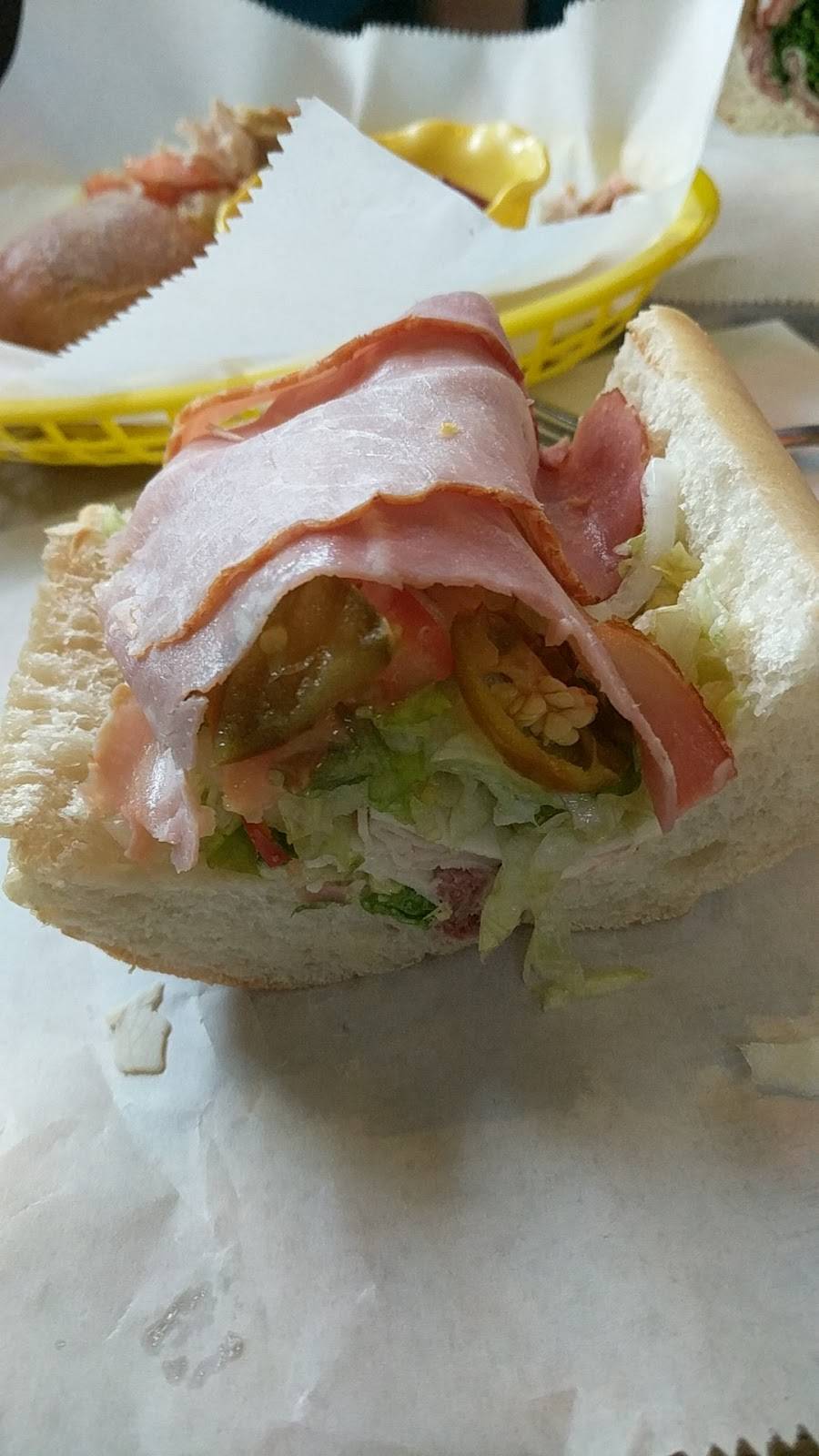 Fatty Lumpkins Sandwich Shack | restaurant | 971 Washington Ave, Muskegon, MI 49441, USA | 2317604382 OR +1 231-760-4382