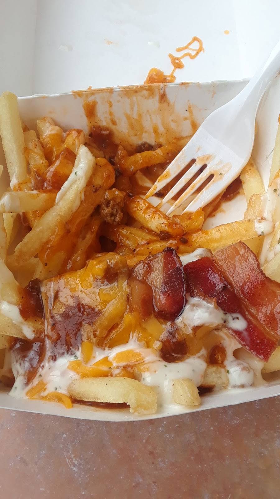 Wienerschnitzel | restaurant | 1010 A St, Hayward, CA 94541, USA | 5105813838 OR +1 510-581-3838